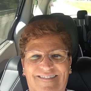 Meet your Posher, Janet